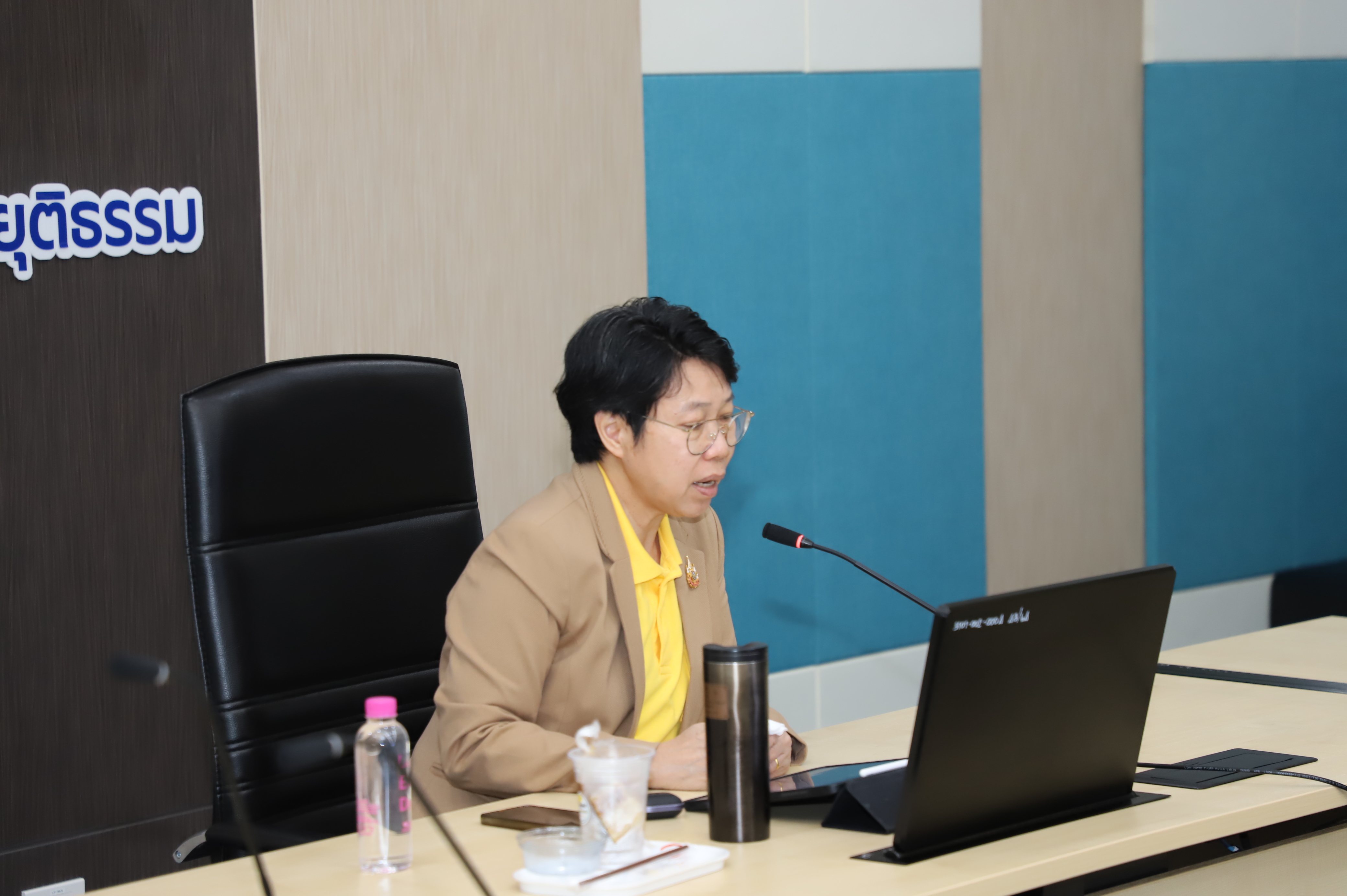 ﻿กรมบังคับคดี จัดประชุมเพื่อติดตามรายงานความก้าวหน้าการปรับปรุงงานบริการตามข้อเสนอแนะ ตามโครงการสำรวจความเชื่อมั่นของประชาชนผู้รับบริการที่มีต่อกระบวนการบังคับคดี ประจำปีงบประมาณ 2567